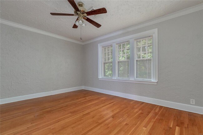 Foto del edificio - 7234 Amherst Ave