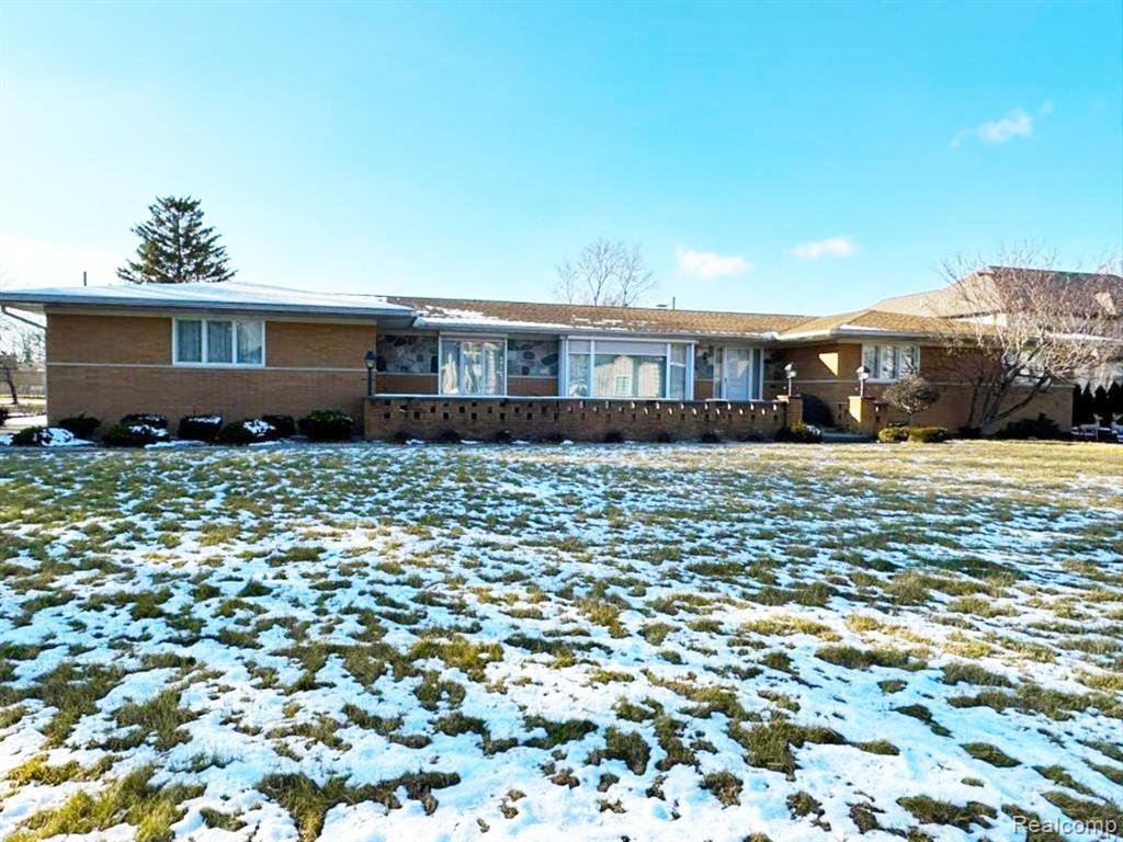 Primary Photo - 6615 Fairwood Dr