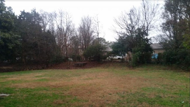 Building Photo - 3628 Marymont Dr NW