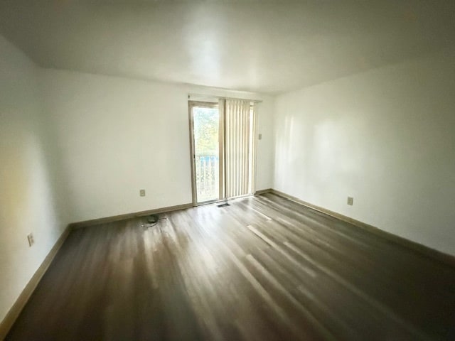 Building Photo - 335 Dersam St