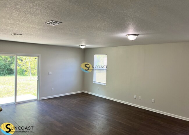 Building Photo - 3BR/2.5BA Townhome for Rent & Get $200 Ama...