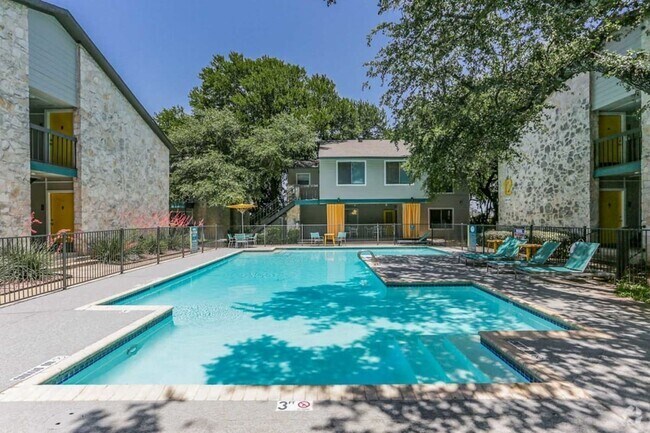 Picture of Harmony Hills Apartments for Rent with a Yard - San Antonio, TX ...