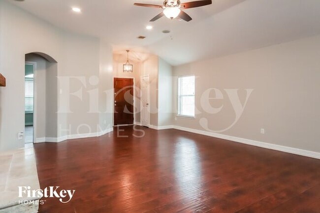 Building Photo - 5018 Creekbridge Ct