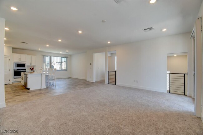 Foto del edificio - 7355 Crown Lndg St