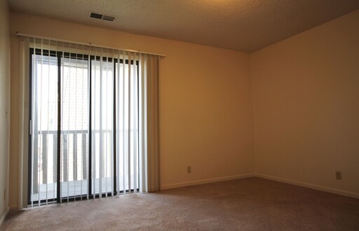 Primary Photo - 1450 E Wellington Way