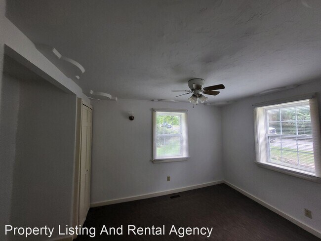 Foto del edificio - 2 br, 1 bath House - 1220 Shelby Avenue