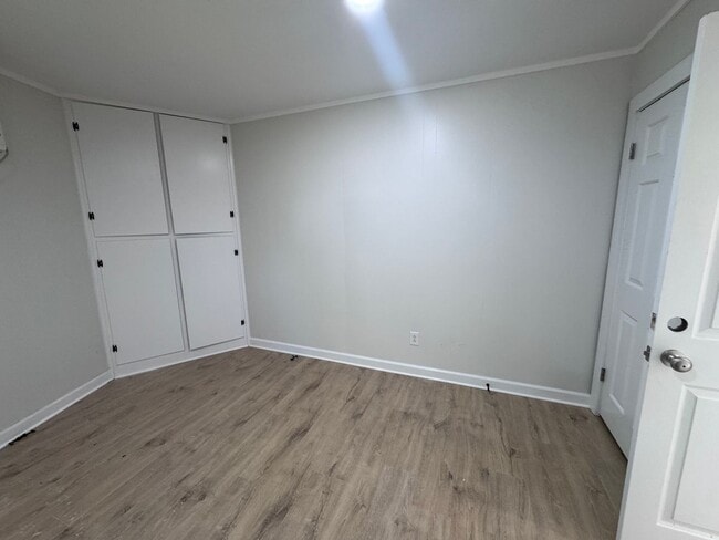 Building Photo - Newly Remodeled 1 bed 1 bath in Murray