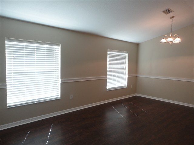Foto del edificio - 4015 Warwick Hills Dr