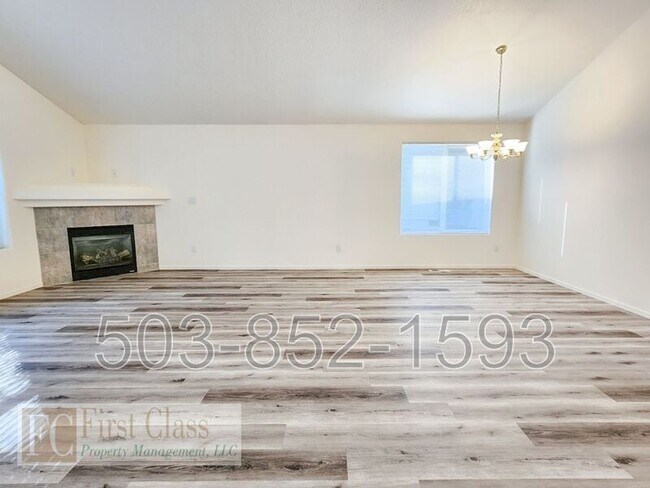 Photo - 13156 SW MENLOR Ln Apartment