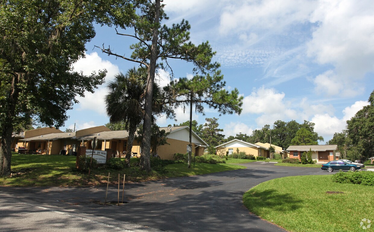 Foto del edificio - Mainbrook Apartments