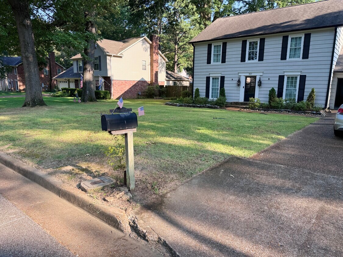 Primary Photo - 197 York Haven Dr