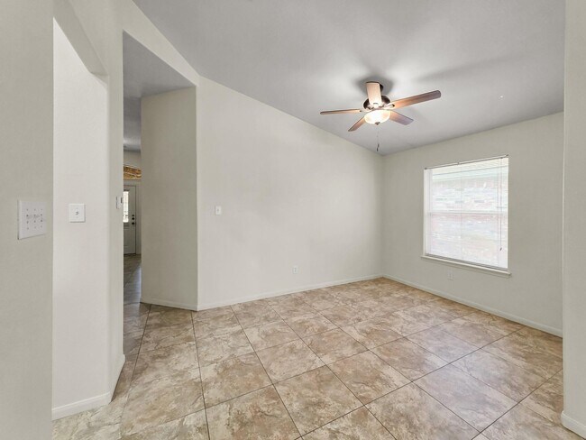 Building Photo - 14626 Gervaise Dr