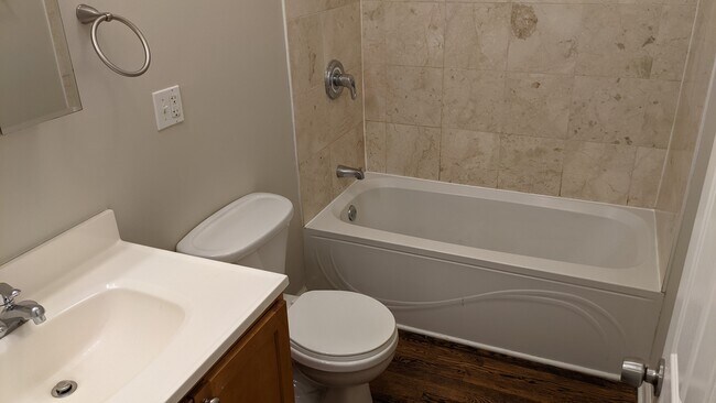 Guest Bathroom - 1140 W Morse Ave