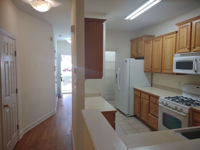 Foto del edificio - Lovely 2 Bedroom House | Great Location!