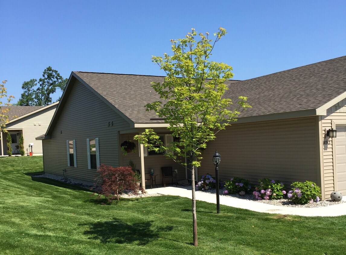Foto principal - 1243 Terrace Bluff Dr