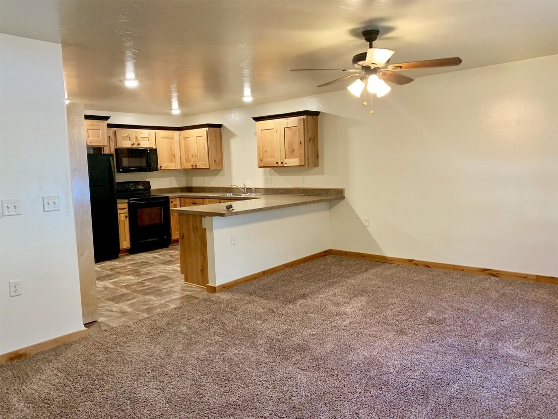 2595 Westwood Loop Unit 2, Helena, MT 59601 Apartment for Rent in