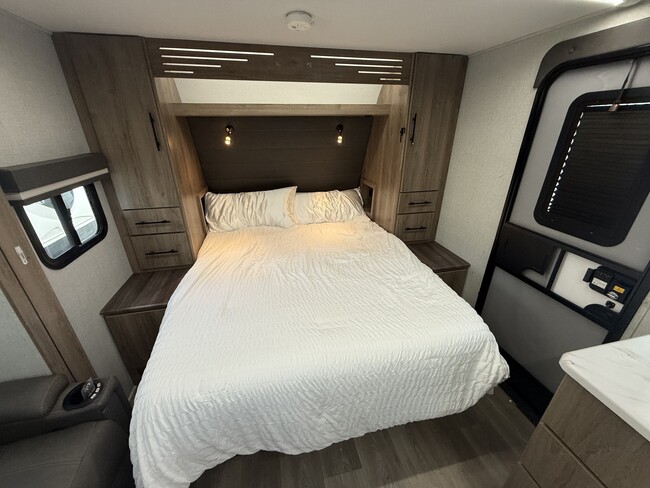 Building Photo - 312 Fleming Ave