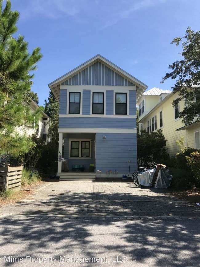 Building Photo - 45 Winterberry Cir