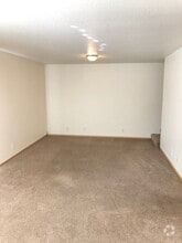 Building Photo - 5445 Glenridge Wy