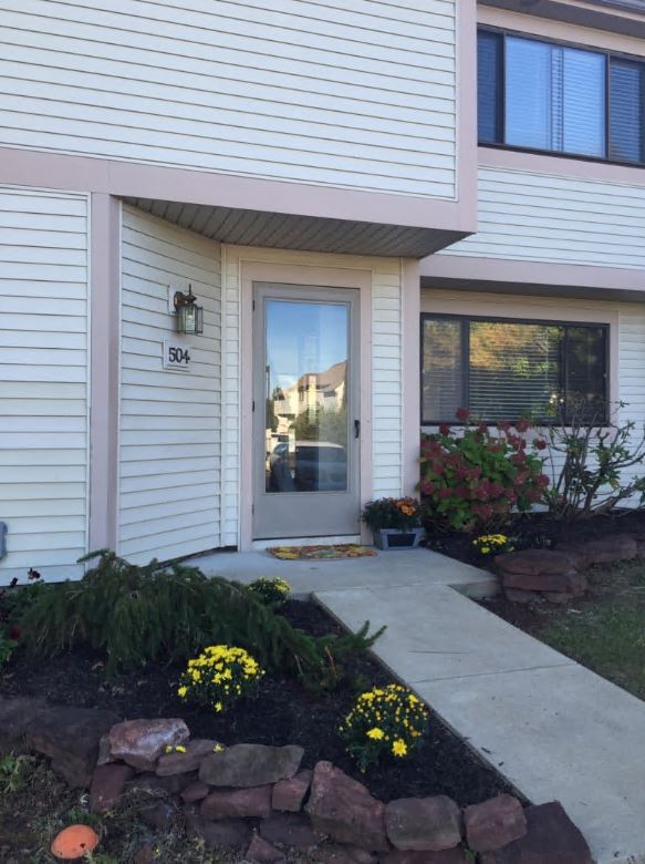 Foto principal - 504 Heritage Dr