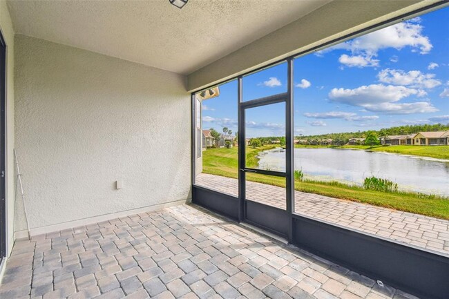 Foto del edificio - 829 Grand Canal Dr
