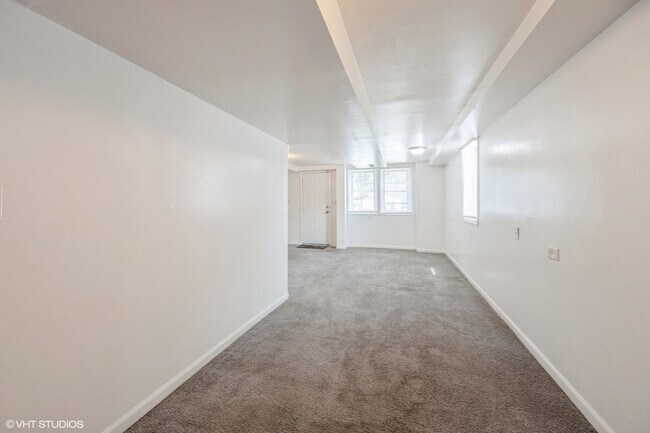 Building Photo - 5044 S Morgan St