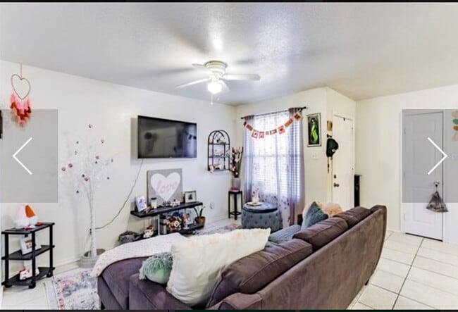Building Photo - 6746 Trail Lake Dr