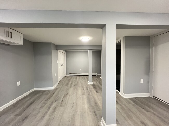 Unit 1 - 179 New St