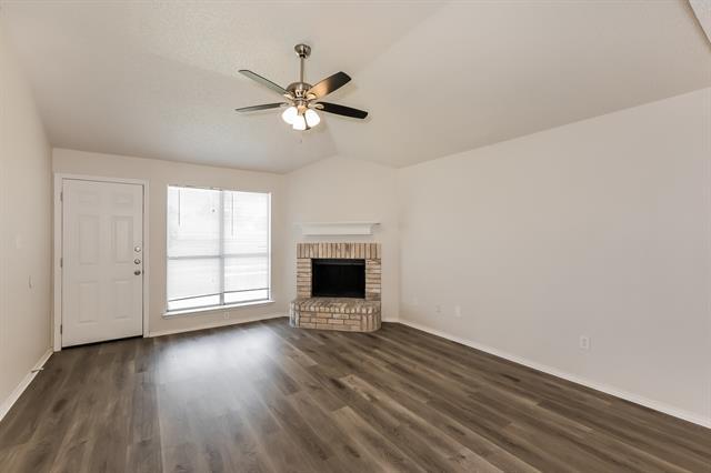 Building Photo - 10836 Deauville Cir N