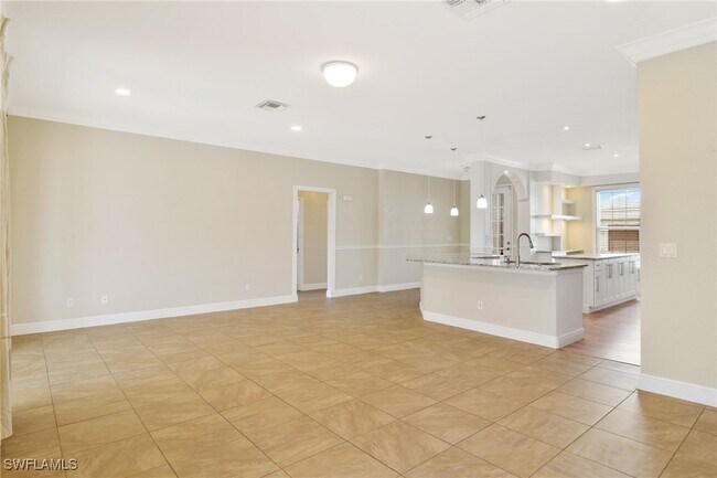 Foto del edificio - 805 SW 4th Pl