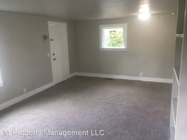 Foto del edificio - 2 br, 1 bath House - 204 West Locust Street