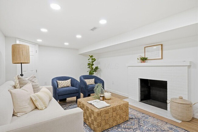 Foto del edificio - 322 Arden Rd
