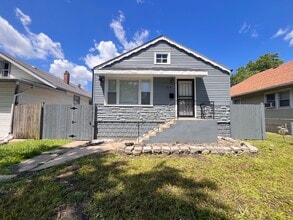 Building Photo - 15116 Marshfield Ave