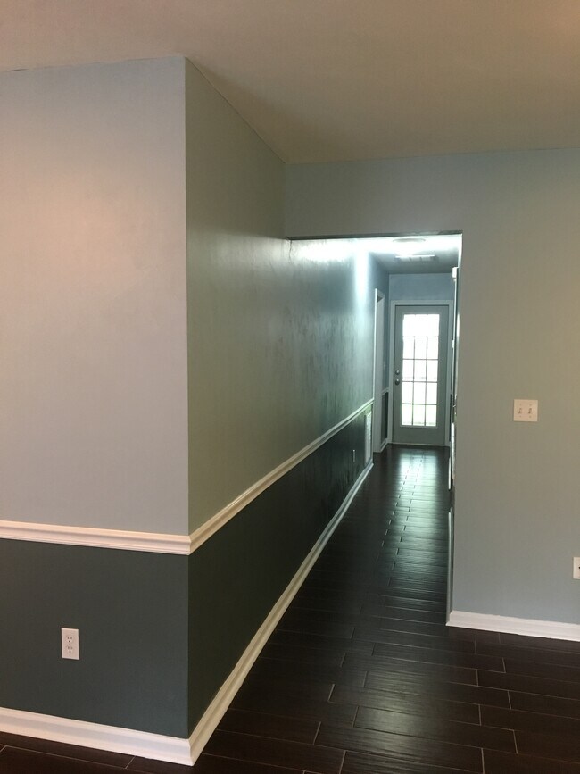 Building Photo - 111 J R Milton Rd