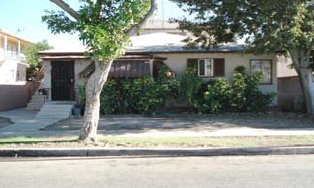 Building Photo - 8464 S Gate Ave