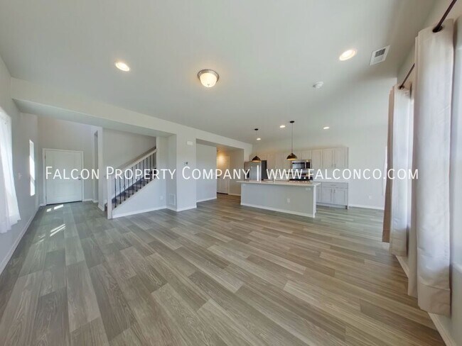 Foto del edificio - 4453 Kaolin Ct