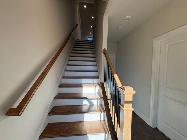 Foto del edificio - 3842 Firewood Ln