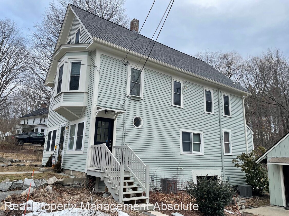 3 br, 1 bath House - 3 Meetinghouse Hill Rd - House Rental in Brookline ...