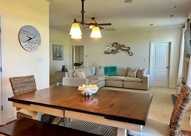 Building Photo - 33742 Reservoir Dr