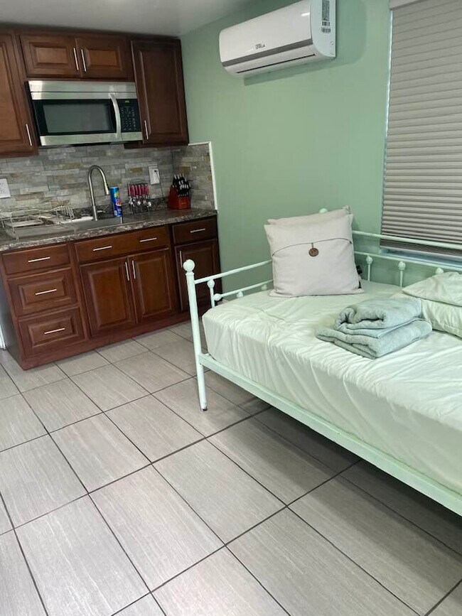 Foto del edificio - 316 S 24th Ave