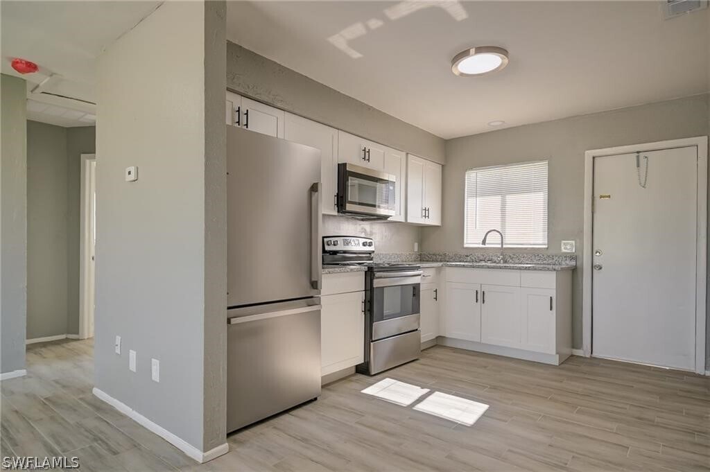 11411143 Harry Ave S, Lehigh Acres, FL 33973 Townhouse for Rent in