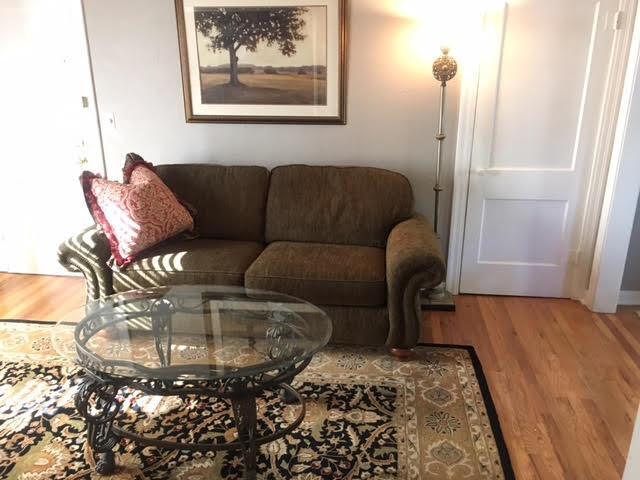 Foto principal - 413 S Webster Ave