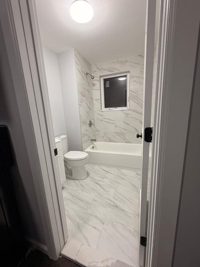 Foto del edificio - 906 Summit Ave