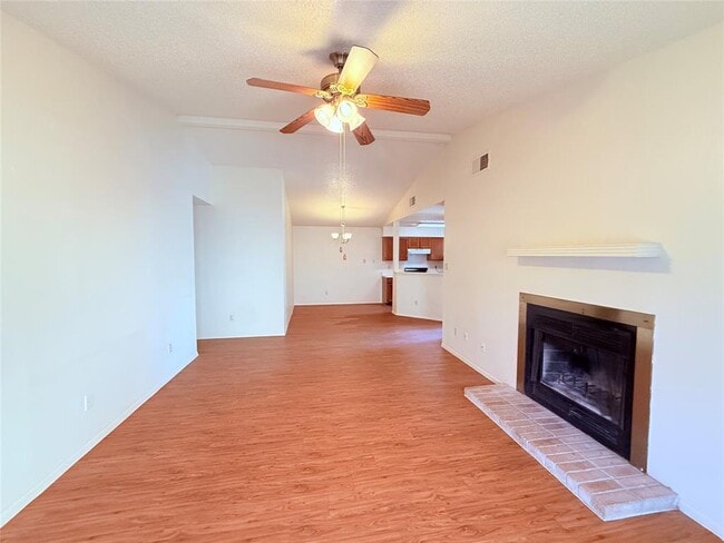 Foto del edificio - 10611 Archdale Dr