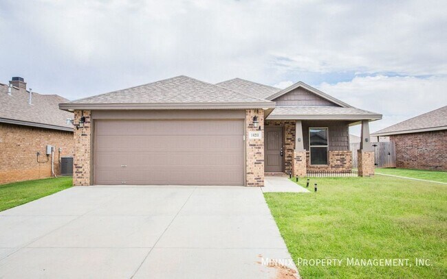 Foto del edificio - 14211 Vernon Ave