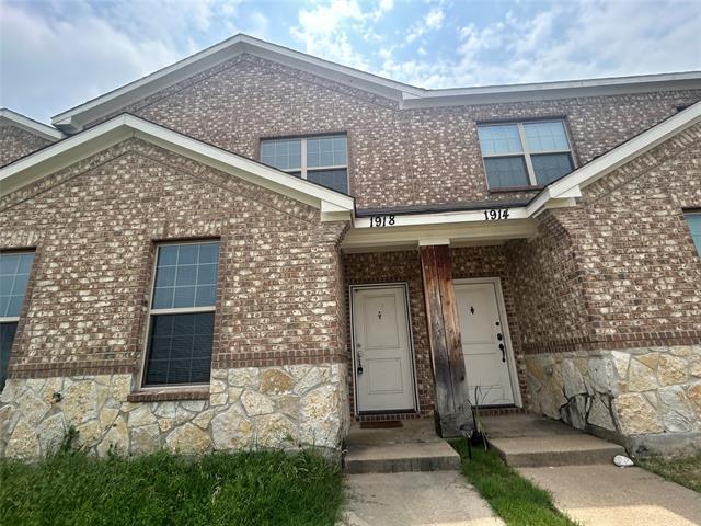 Foto principal - 1918 Timber Oaks Dr