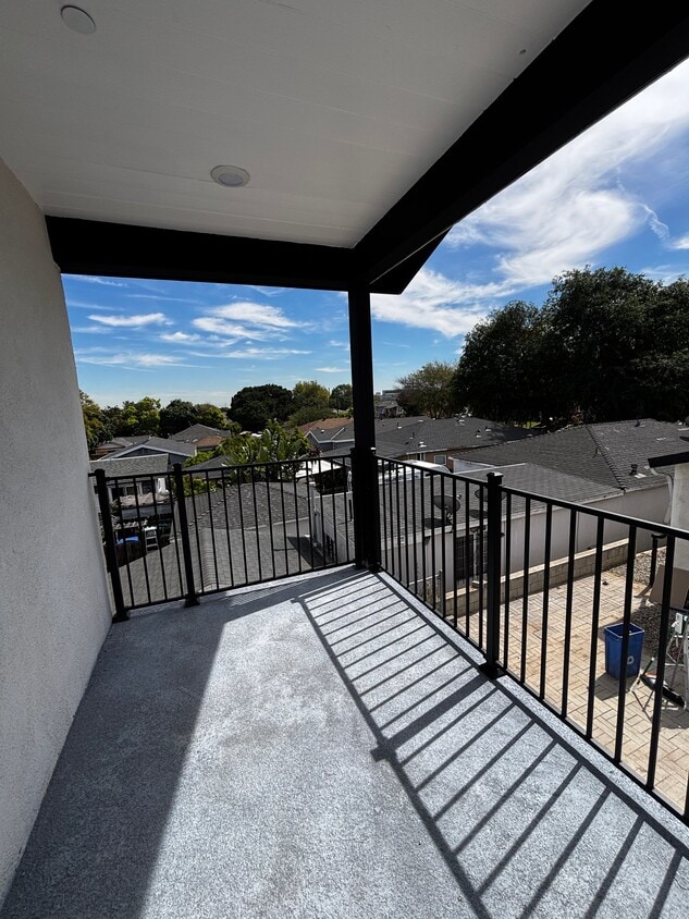 Photo - 1541 W 213th St (Torrance, CA)