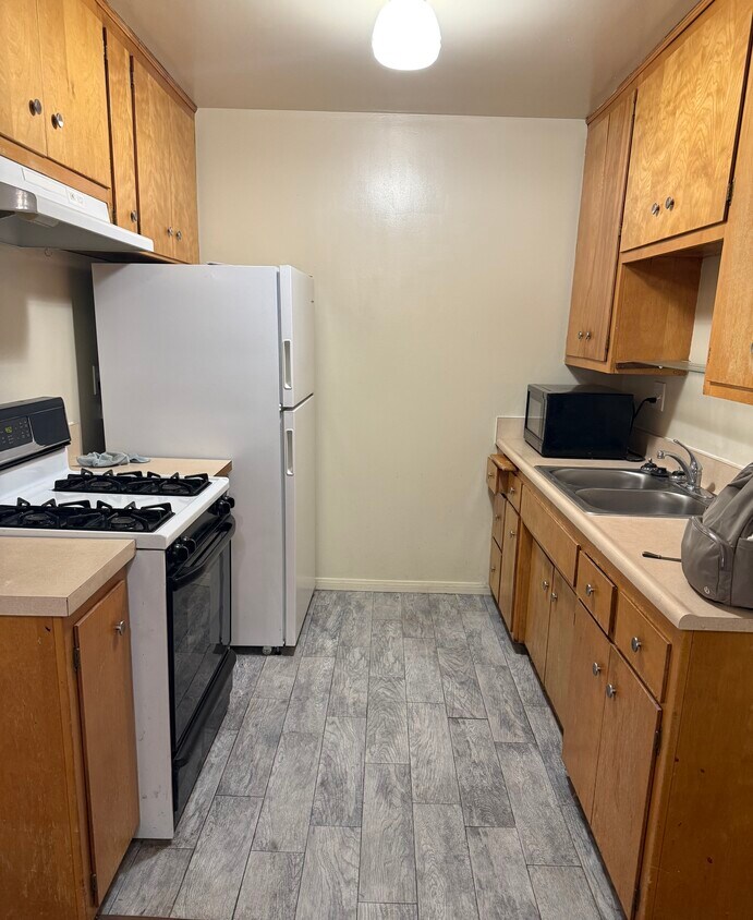 Foto del edificio - 979 Springfield St