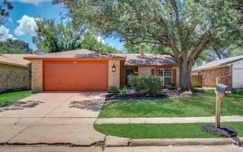 Building Photo - 17411 S Yorkglen Dr