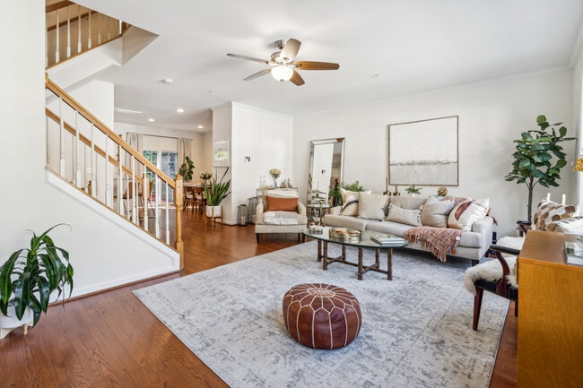 Foto del edificio - 607 Snow Goose Ln